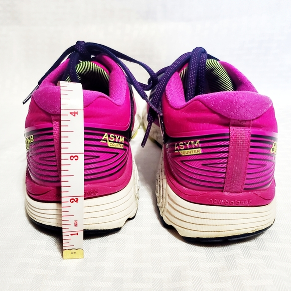 New Balance Women's  Blue Running Shoes Sneakers Size 10.5 - Picture 13 of 16